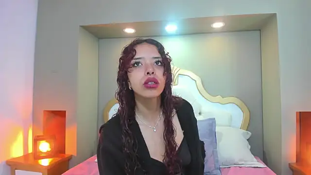 AteneaGreyy online show from October 2025 11:51:02 AM