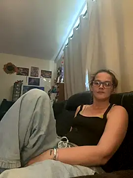 Snapshot of kittykatbean chatting on September 2025 03:57:01 PM kittykatbean online show from September 2025 03:57:01 PM