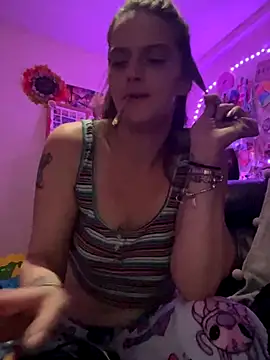 Snapshot of kittykatbean chatting on November 2025 05:59:01 PM kittykatbean online show from November 2025 05:59:01 PM