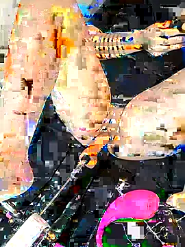 Snapshot of IMLUXRA chatting on October 2025 01:33:02 PM IMLUXRA online show from October 2025 01:33:02 PM