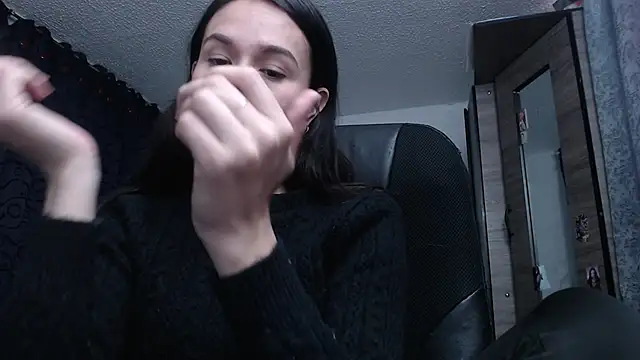 scarlett vonrose online show from November 2025 08:32:01 PM