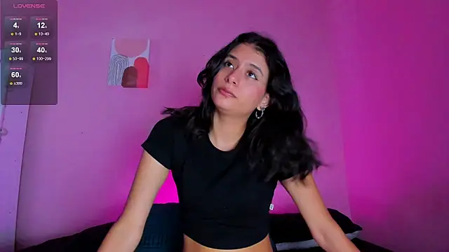 Georgina Ferri  online show from December 2025 05:18:02 PM