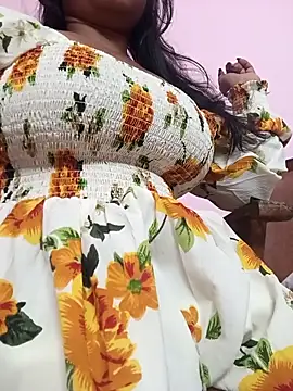 Aaradhya Sharma online show from February 2026 11:42:02 AM