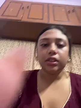 goodvibesonly44445 online show from February 2026 02:40:02 PM