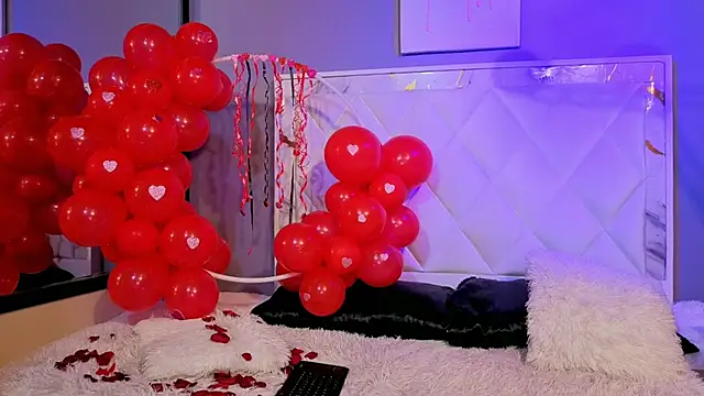 melody-rouss online show from February 2026 07:51:01 AM
