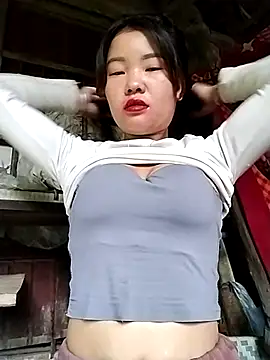 lylylove online show from September 2025 01:21:02 AM