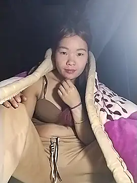 lylylove online show from November 2025 10:07:01 AM