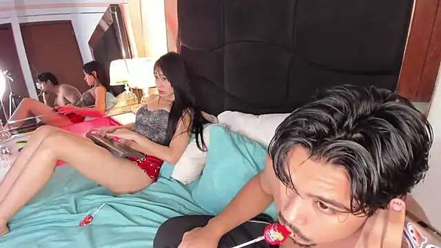 Kylie Patrick online show from September 2025 01:39:02 AM