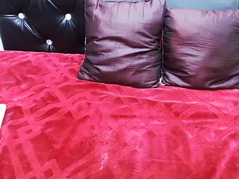 Snapshot of AppleAss02 chatting on February 2026 07:21:01 PM AppleAss02 online show from February 2026 07:21:01 PM