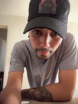 Snapshot of Deymon0777 chatting on February 2026 04:50:01 PM Deymon0777 online show from February 2026 04:50:01 PM