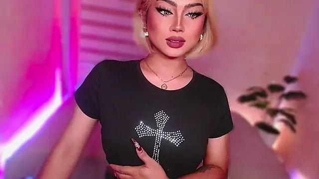 MissRumi Hunter online show from July 2026 12:08:02 PM