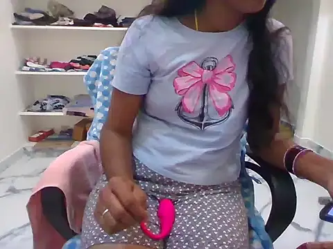 Snapshot of raasi_telugu chatting on September 2025 05:04:02 PM raasi telugu online show from September 2025 05:04:02 PM