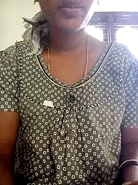 Snapshot of raasi_telugu chatting on October 2025 06:26:02 AM raasi telugu online show from October 2025 06:26:02 AM