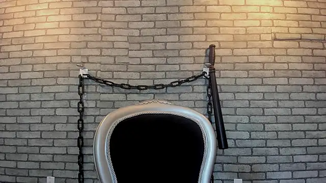 Briana 24 online show from December 2025 03:09:02 PM