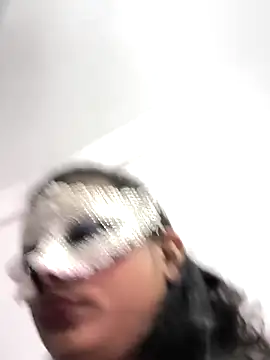 your chandni04 online show from February 2026 05:58:01 PM