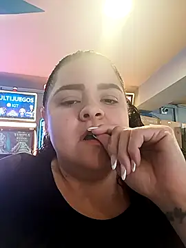 Snapshot of Miss_Adriana01 chatting on September 2025 04:50:01 PM Miss Adriana01 online show from September 2025 04:50:01 PM