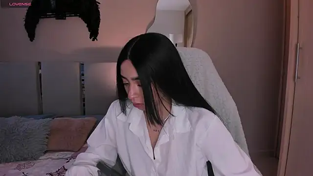 EmystarX online show from May 2026 11:10:02 PM