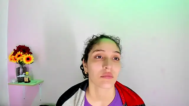 TeensNews18 online show from October 2025 11:47:02 PM