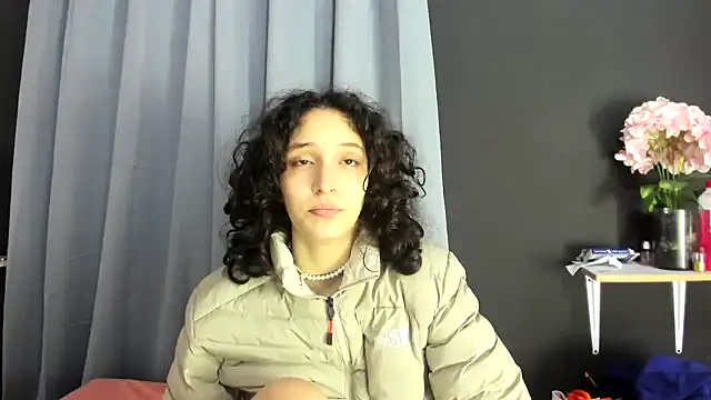 TeensNews18 online show from November 2025 12:51:01 PM