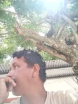 colombiano198720 online show from October 2025 05:55:01 PM