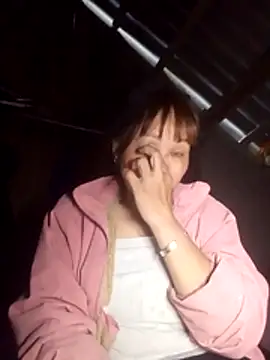  YooY  online show from December 2025 12:53:01 AM