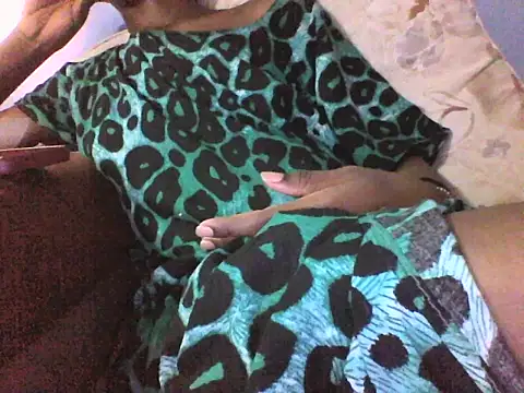 Snapshot of Moongodessy chatting on January 2026 05:38:01 PM Moongodessy online show from January 2026 05:38:01 PM