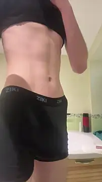 Snapshot of Dickii21 chatting on November 2025 06:25:02 AM Dickii21 online show from November 2025 06:25:02 AM