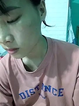 Snapshot of Ly-ny chatting on October 2025 07:00:01 PM Ly-ny online show from October 2025 07:00:01 PM