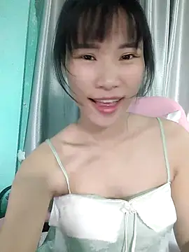 Snapshot of Ly-ny chatting on October 2025 07:25:01 AM Ly-ny online show from October 2025 07:25:01 AM