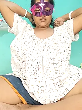 mimi87hoty online show from July 2026 06:47:02 PM