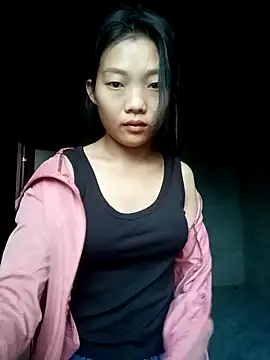 Ananine online show from May 2026 11:22:02 PM