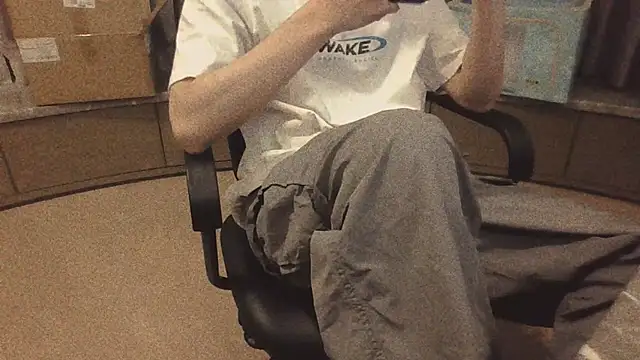 msk2004 06 online show from November 2025 03:00:02 PM