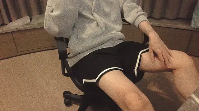 msk2004 06 online show from February 2026 01:37:01 PM