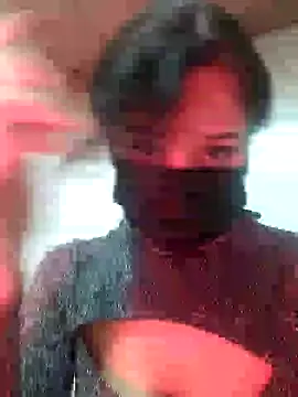 linalolo 12 online show from October 2025 10:07:01 AM