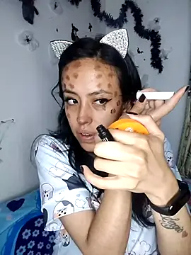 Queen Ashly online show from October 2025 01:53:02 AM