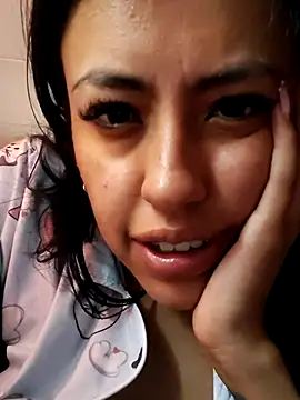 Queen Ashly online show from February 2026 06:28:01 PM