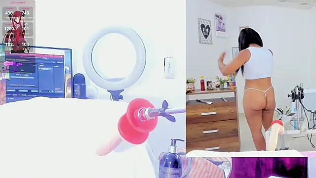 Snapshot of Rosy_Emely chatting on October 2025 09:28:01 AM Rosy Emely online show from October 2025 09:28:01 AM