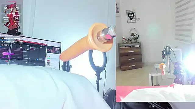 Rosy Emely online show from January 2026 09:25:02 AM