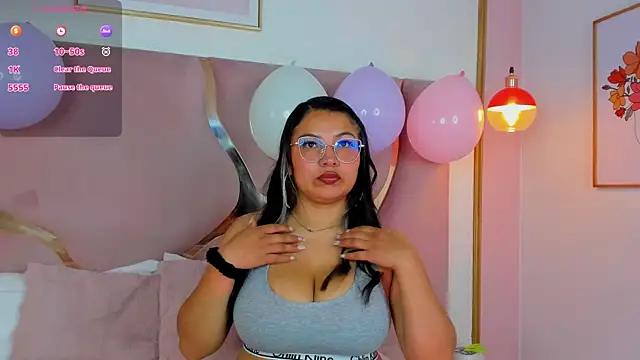 AbbieJoness   online show from November 2025 01:12:02 PM