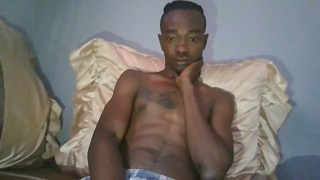 Snapshot of Nykho17 chatting on November 2025 09:09:01 AM Nykho17 online show from November 2025 09:09:01 AM