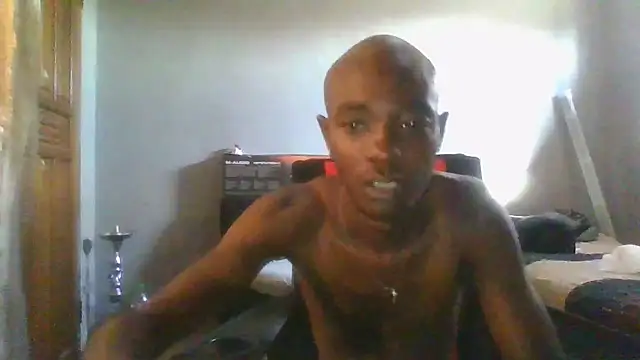 Snapshot of Nykho17 chatting on January 2026 02:11:02 PM Nykho17 online show from January 2026 02:11:02 PM