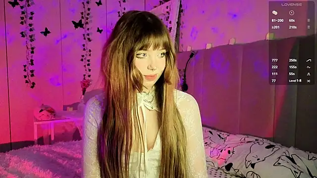 Snapshot of RileyVice chatting on November 2025 08:26:02 AM RileyVice online show from November 2025 08:26:02 AM