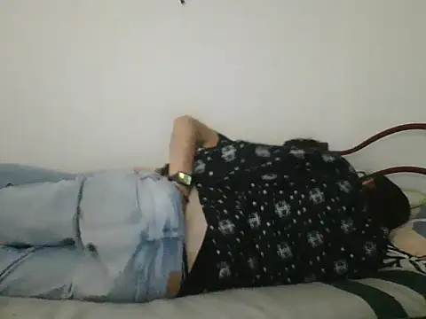 Snapshot of rzatd712 chatting on December 2025 03:00:02 AM rzatd712 online show from December 2025 03:00:02 AM