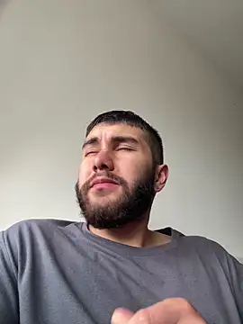 Diicaprio69 online show from October 2025 07:05:01 PM