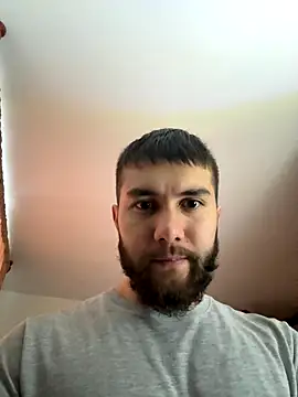 Diicaprio69 online show from October 2025 10:32:02 PM