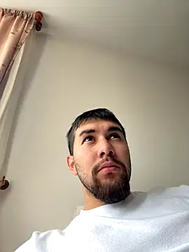 Diicaprio69 online show from November 2025 02:38:02 PM