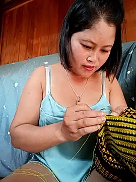 maycuc123 online show from October 2025 02:32:01 AM