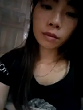 susi-love00 online show from October 2025 12:28:01 PM