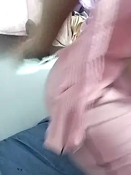 Roshani hoty online show from September 2025 05:01:02 PM