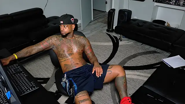 SLANGONDEMHOES online show from March 2026 02:35:02 PM